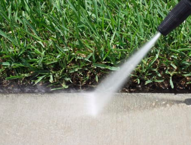 this picture shows sidewalk pressure washing in folsom, ca