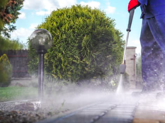 This is a picture of Rancho Murieta pressure washing services.